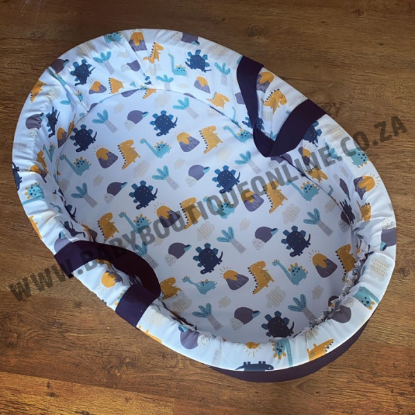 SS0528 - Carry Cot
